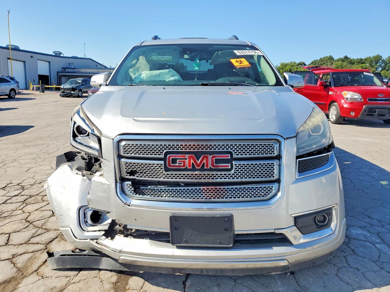 2014 GMC Acadia Denali - Image 5
