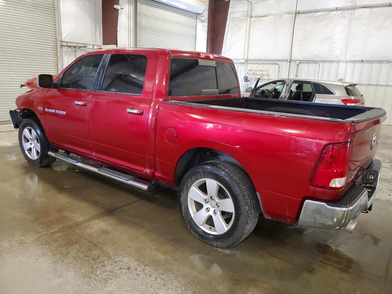 2011 Dodge Ram 1500 - Фото 2