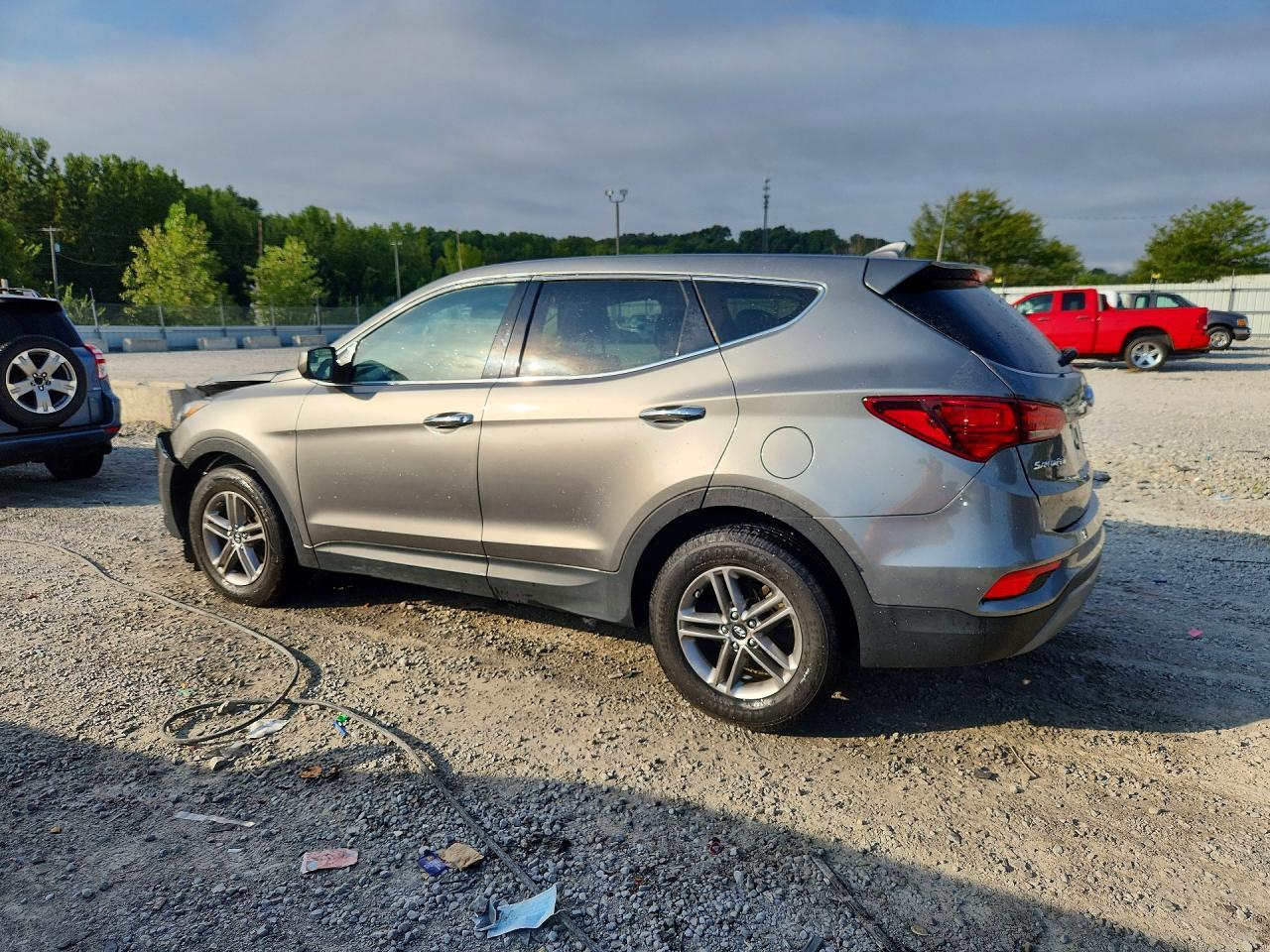 2017 Hyundai Santa Fe Sport 2.4L - Фото 2