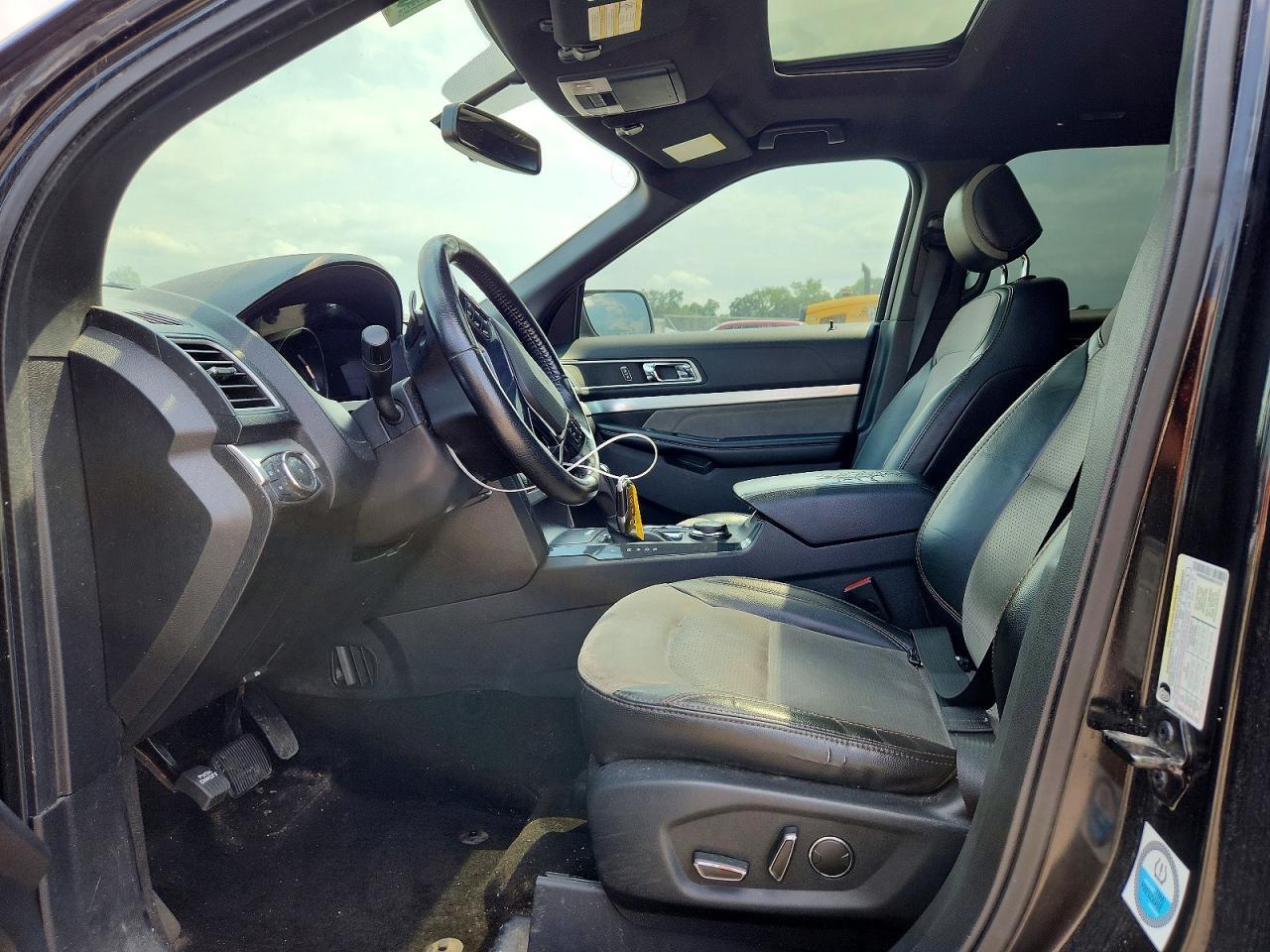 2017 Ford Explorer Xlt - Image 7