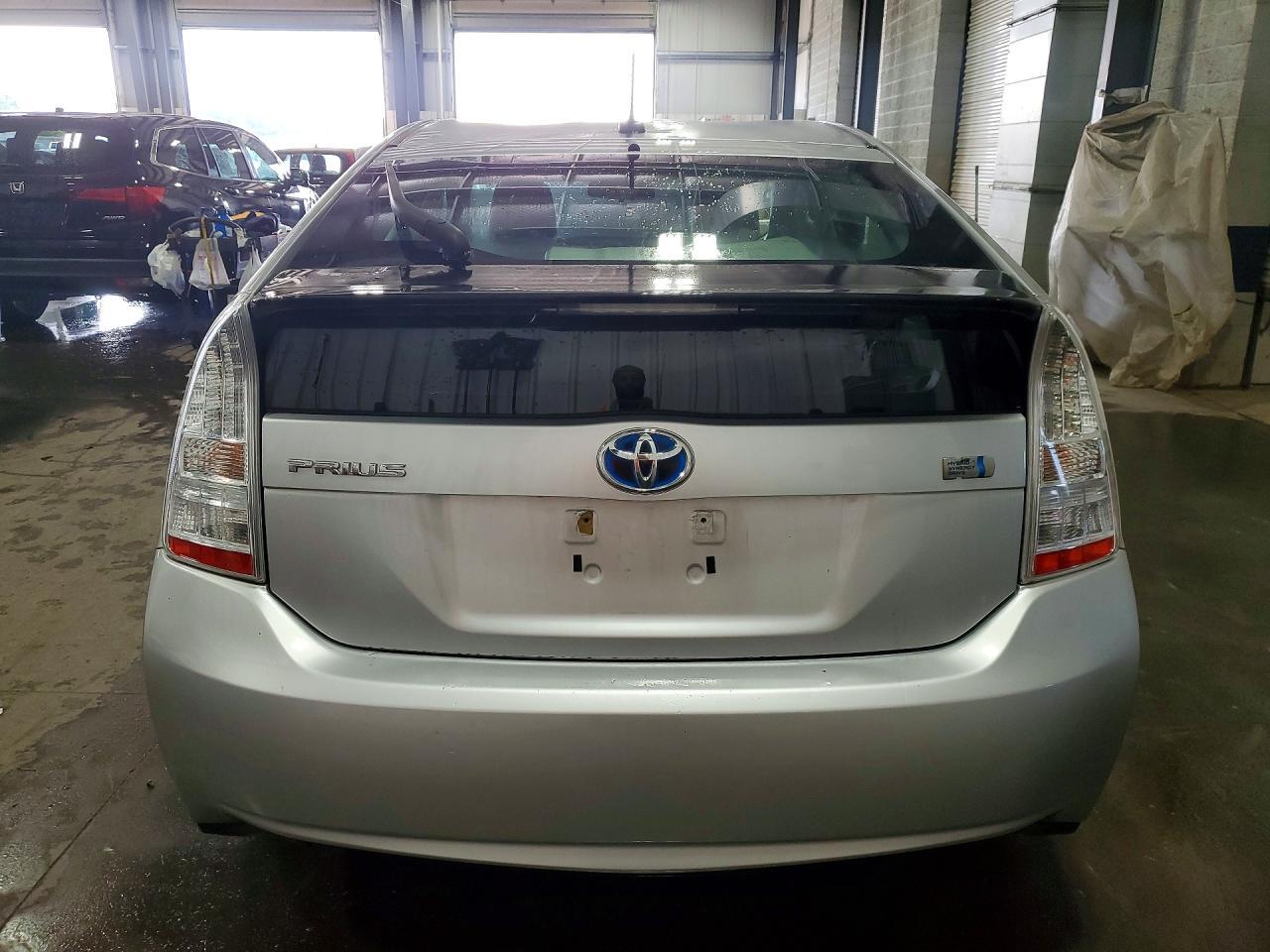 2010 Toyota Prius Ii - Фото 6