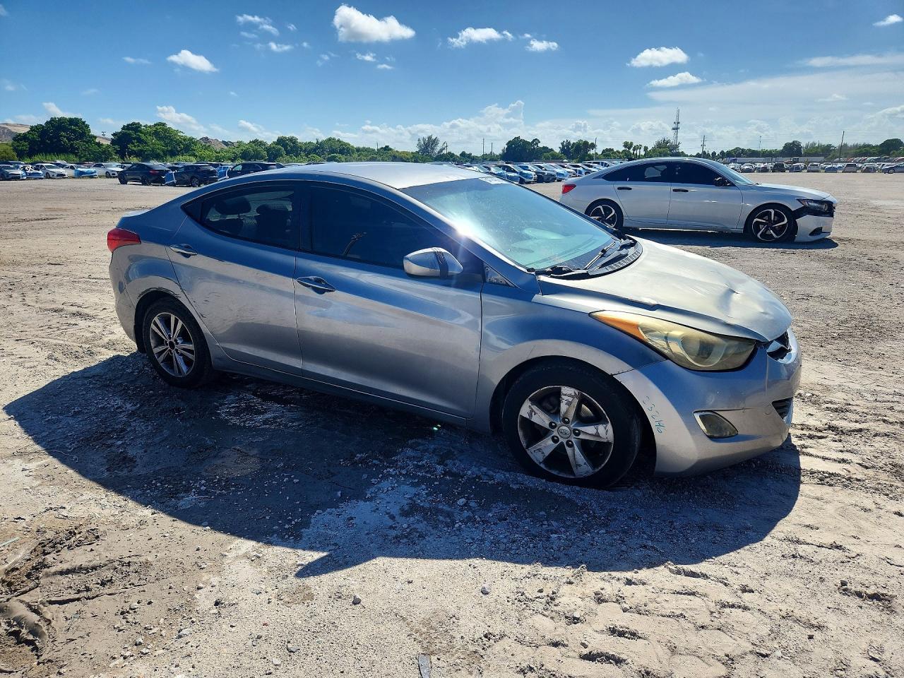 2012 Hyundai Elantra Gls - Image 4