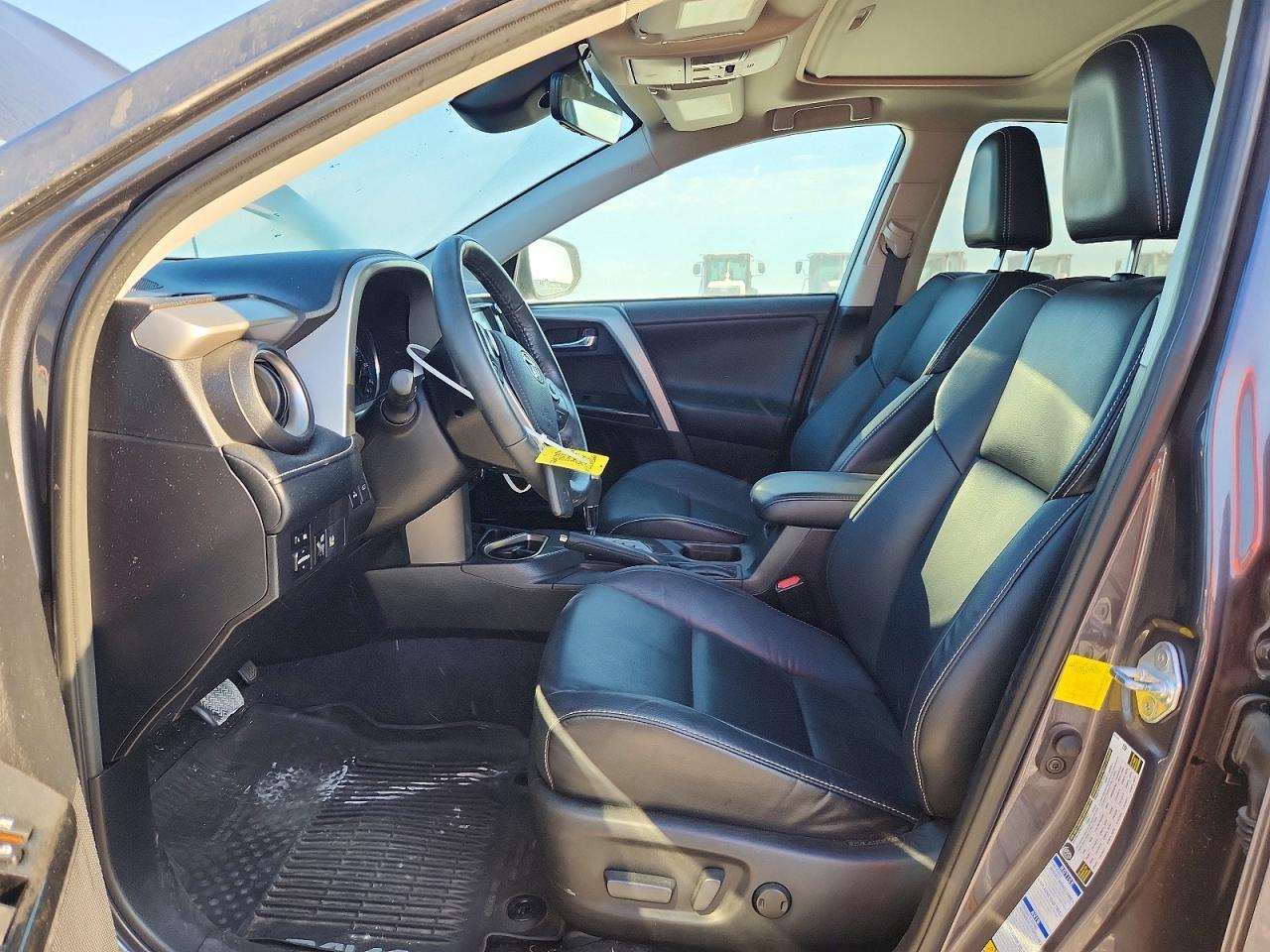 2017 Toyota Rav4 Limited - Фото 7