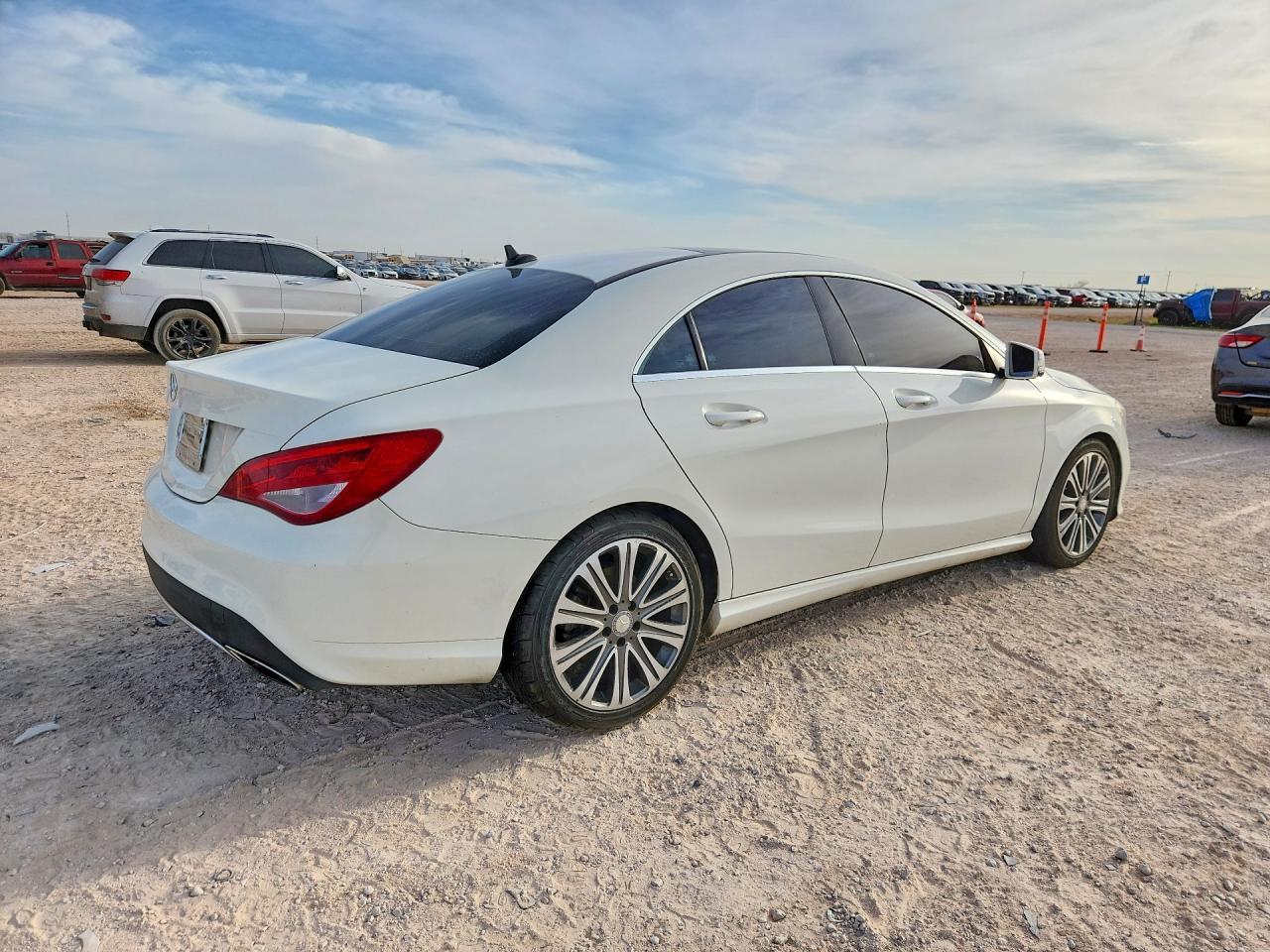 2017 Mercedes-Benz Cla 250 - Image 3
