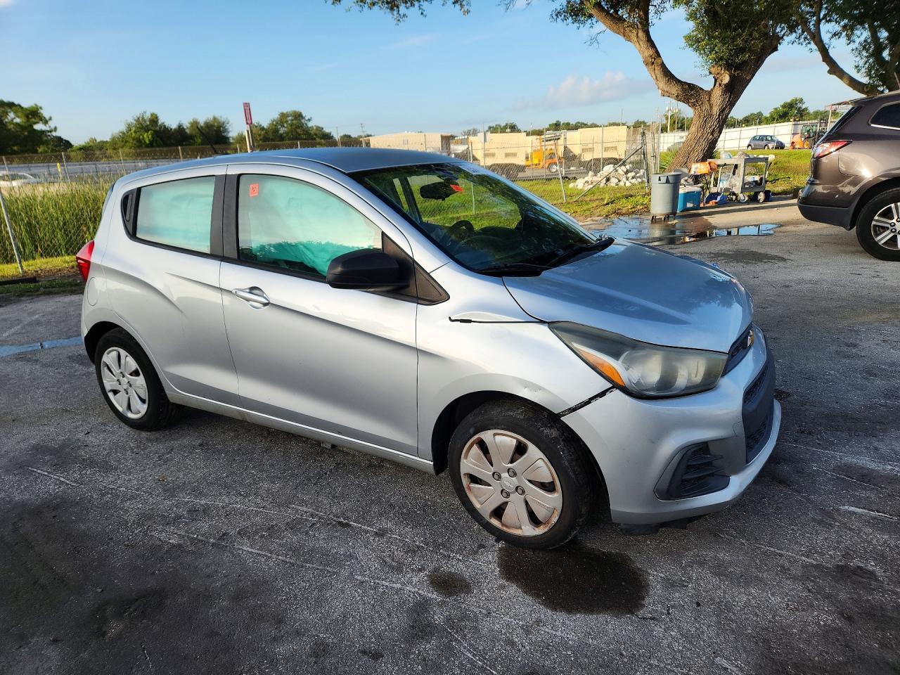 2016 Chevrolet Spark Ls - Image 4