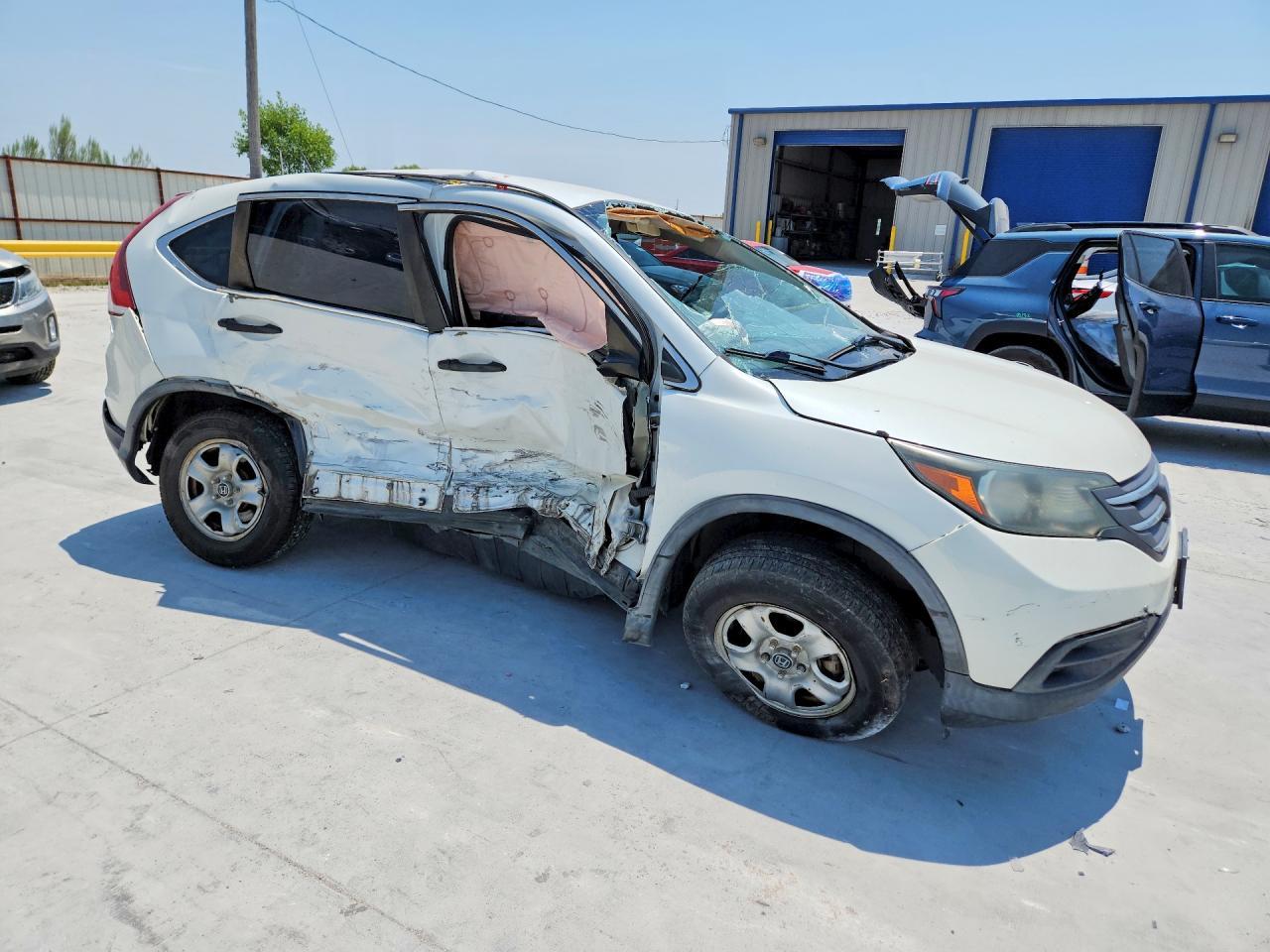2014 Honda Cr-V Lx - Image 4