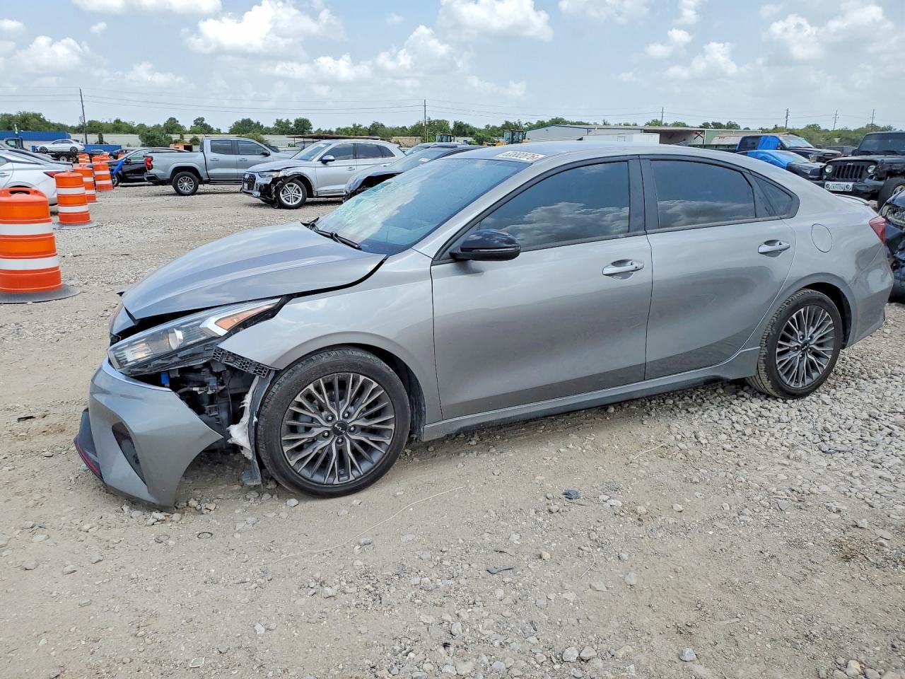 2022 Kia Forte Gt Line