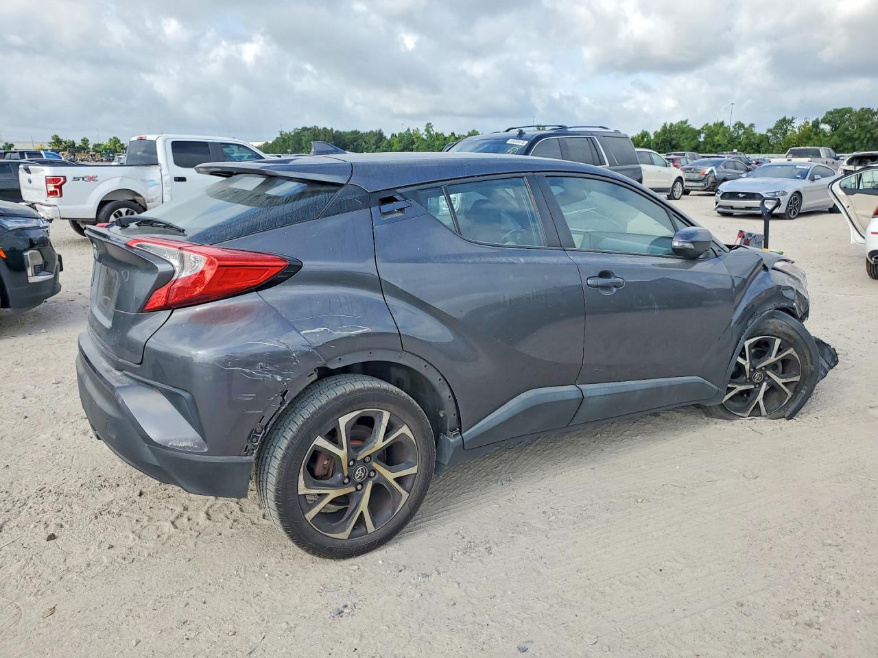 2018 Toyota C-Hr Xle - Фото 3