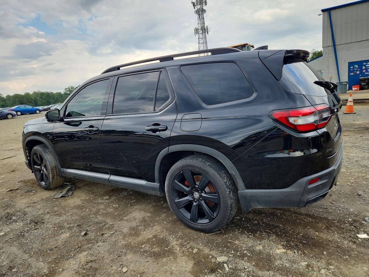 2024 Honda Pilot Elite - Фото 2