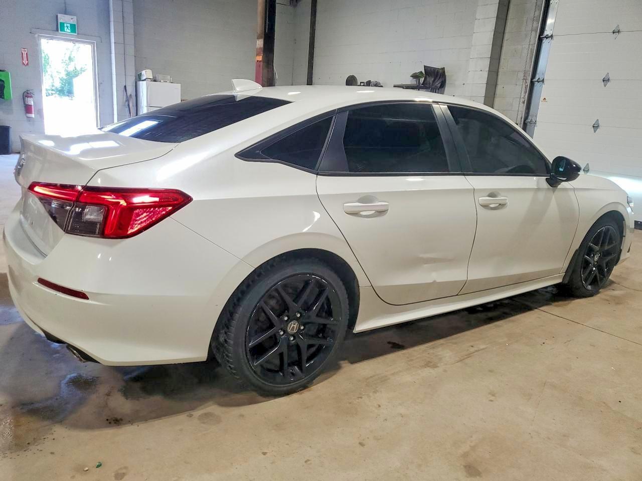 2024 Honda Civic Sport - Фото 3