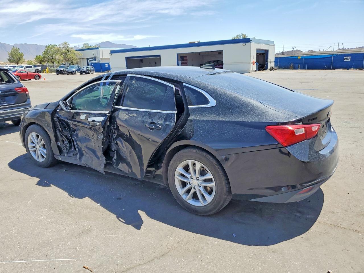 2017 Chevrolet Malibu Ls - Фото 2