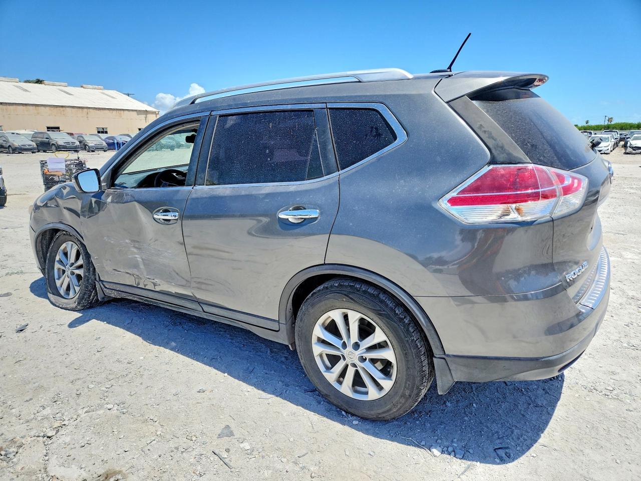 2015 Nissan Rogue Sv - Фото 2