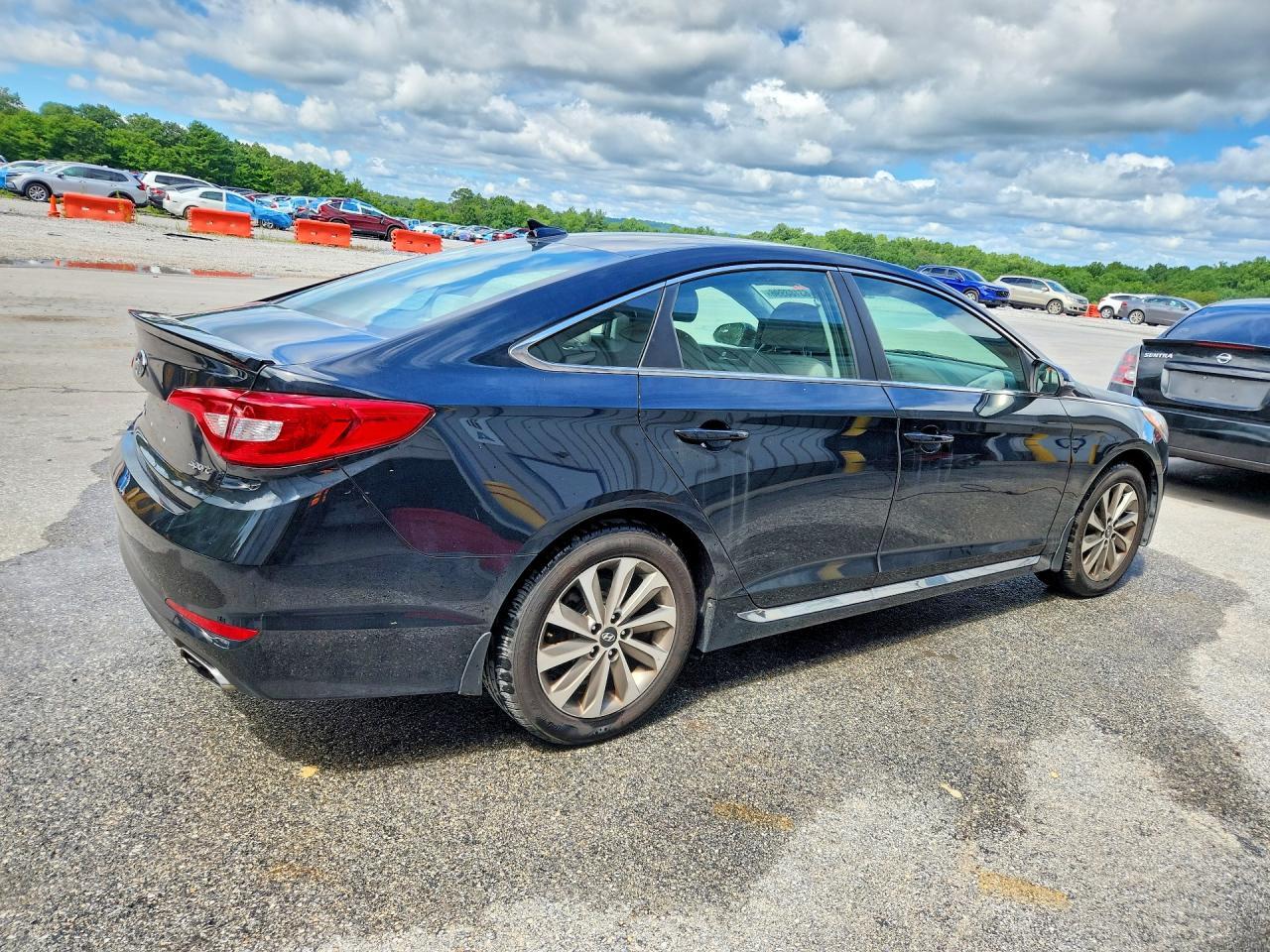 2017 Hyundai Sonata Sport - Фото 3