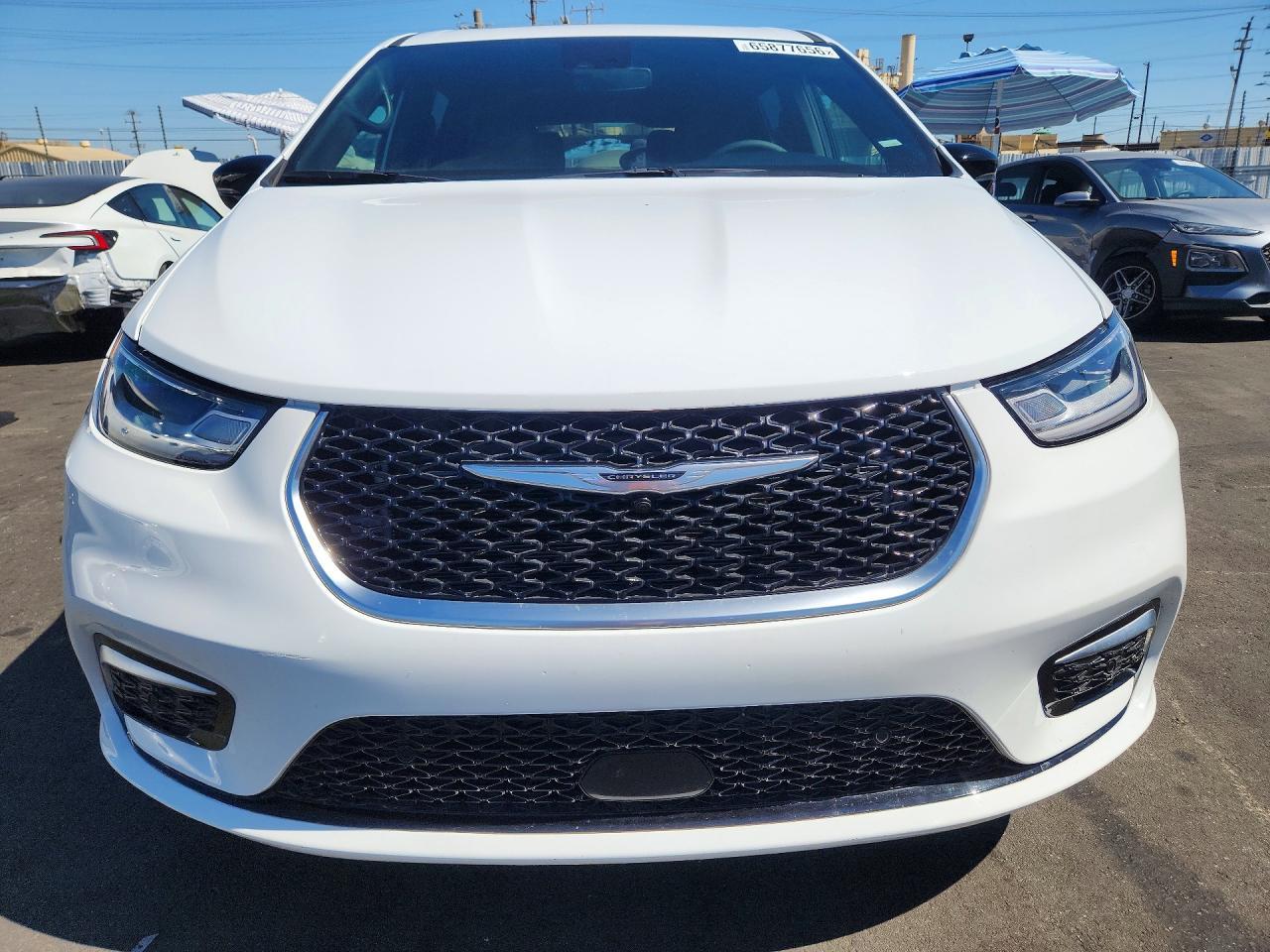 2026 Chrysler Pacifica Limited - Image 5
