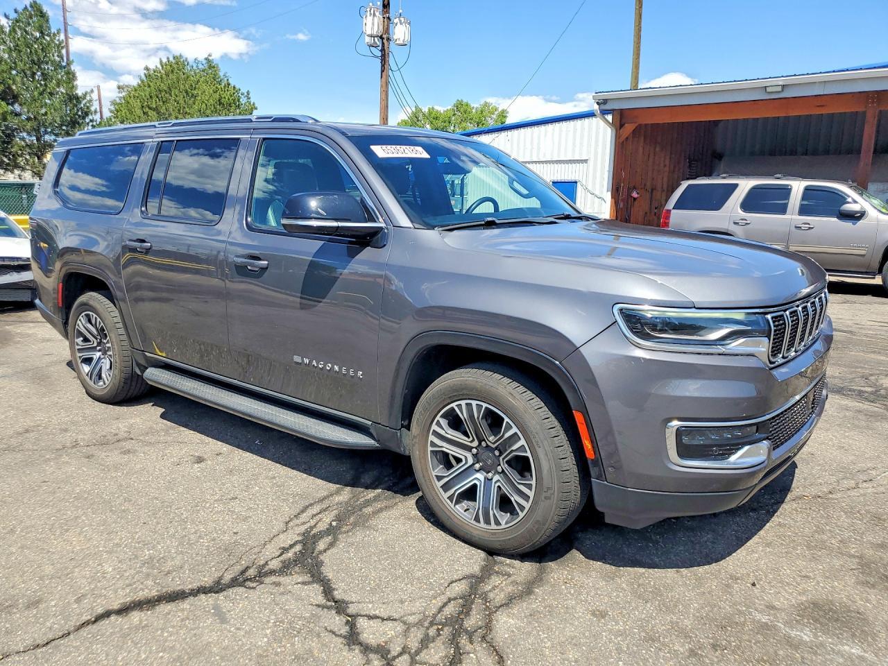 2024 Jeep Wagoneer L Series I - Image 4