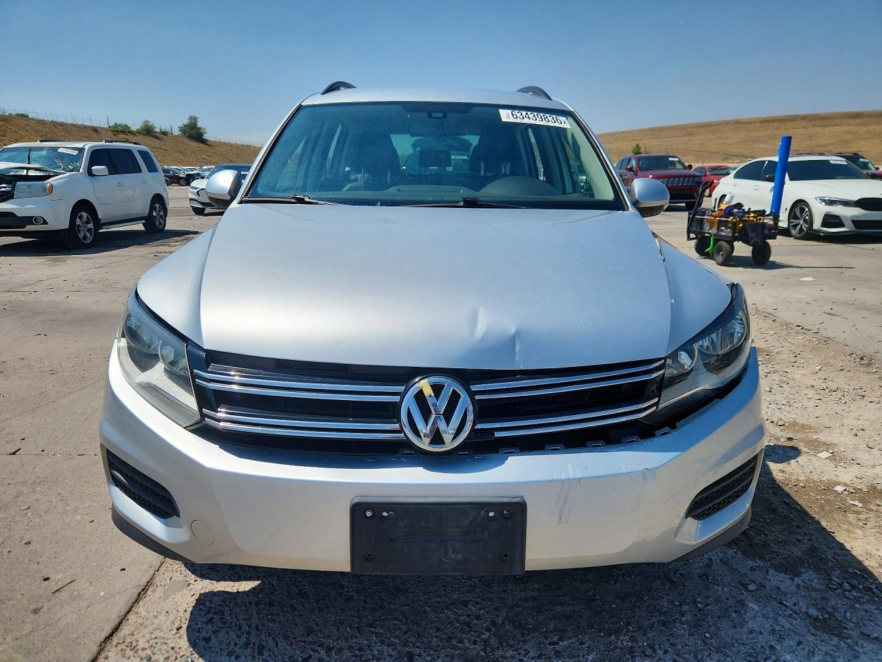 2016 Volkswagen Tiguan S - Фото 5