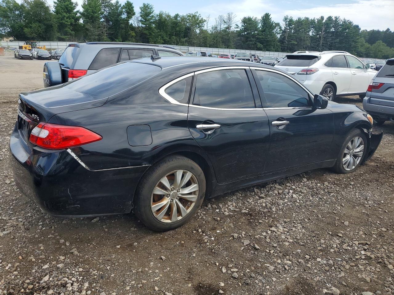 2011 Infiniti M37 X - Фото 3