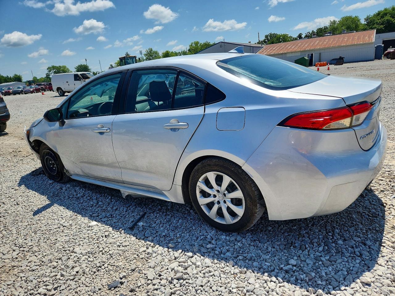 2024 Toyota Corolla Le - Фото 2