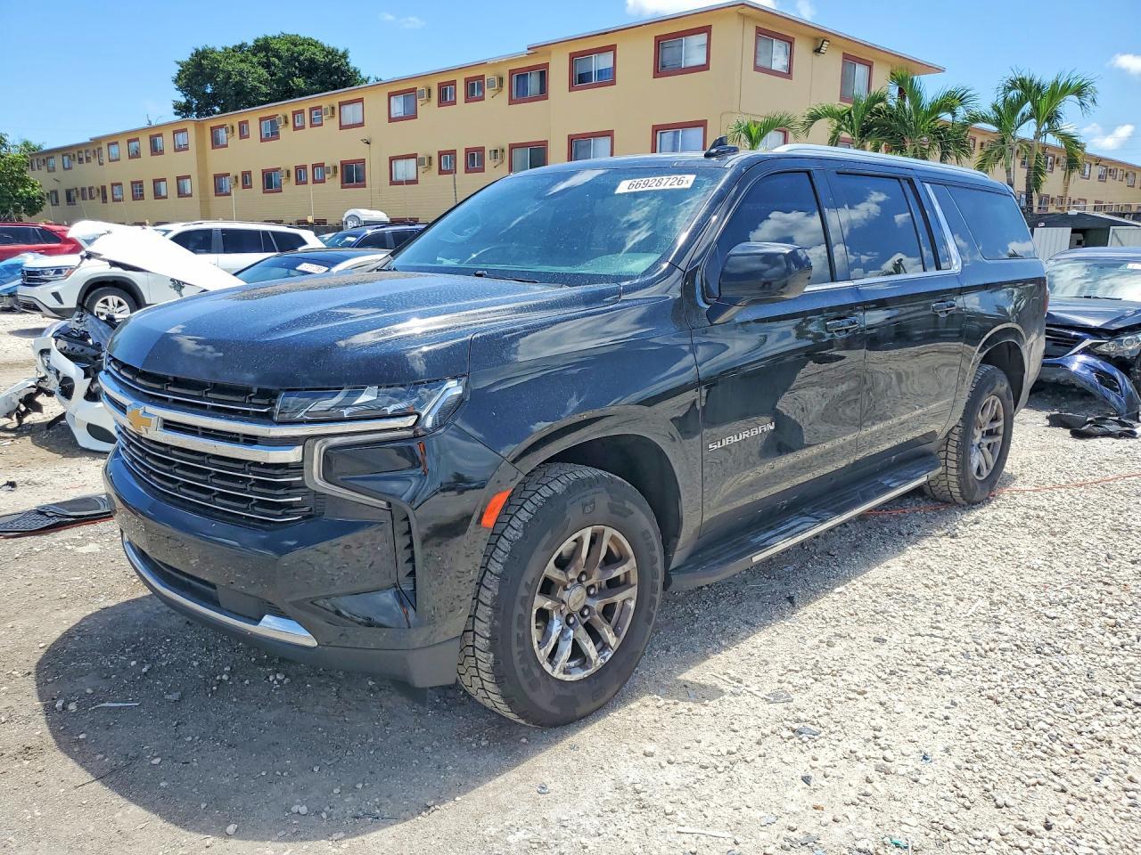 2023 Chevrolet Suburban C1500 Lt