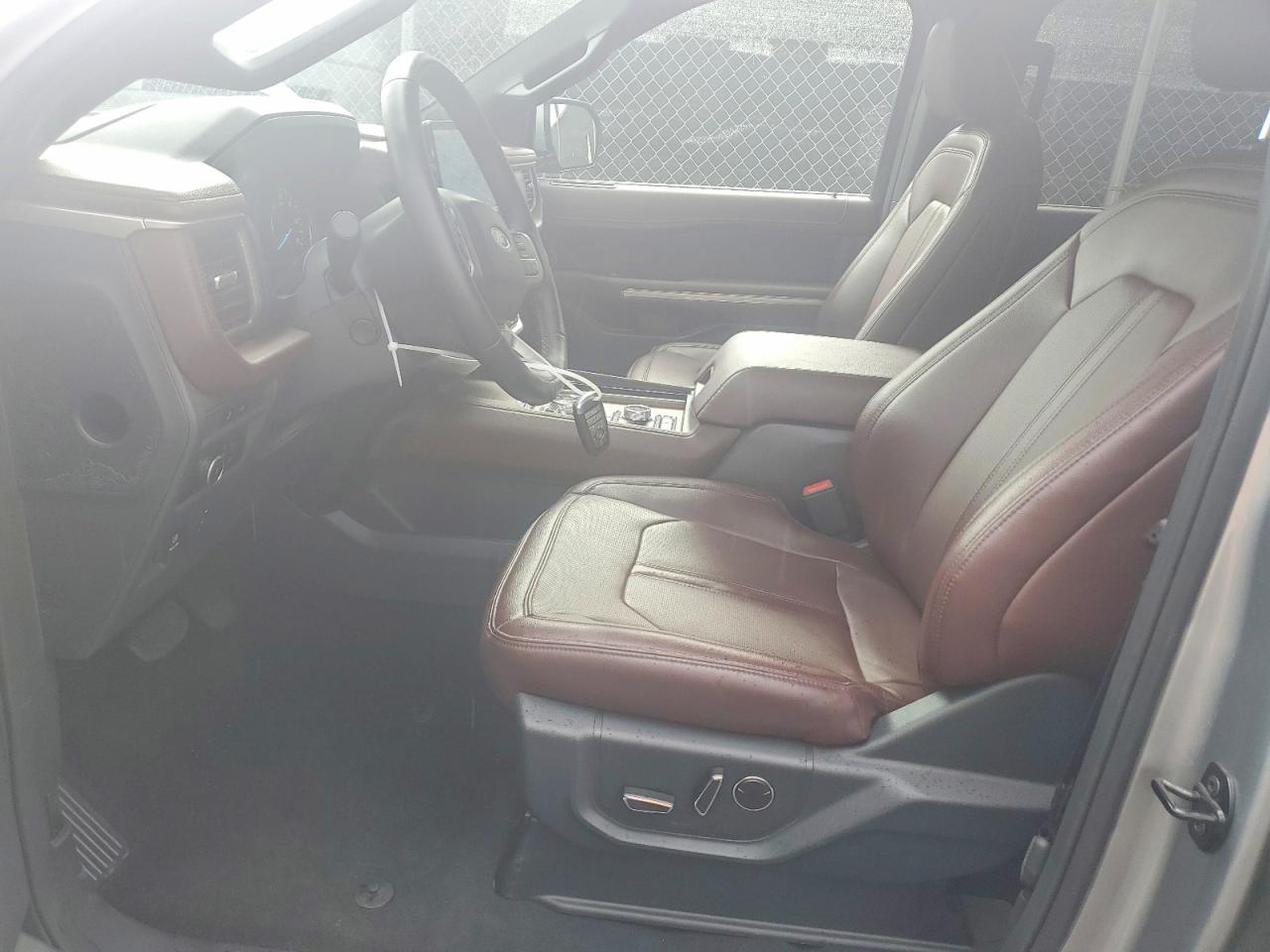 2024 Ford Expedition Limited - Image 7