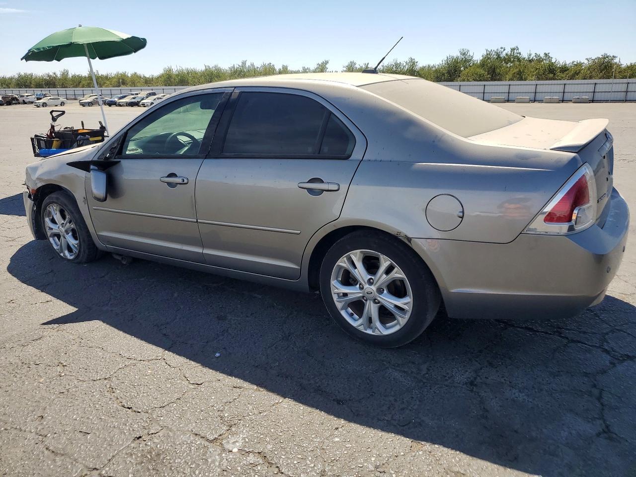 2009 Ford Fusion Se - Фото 2