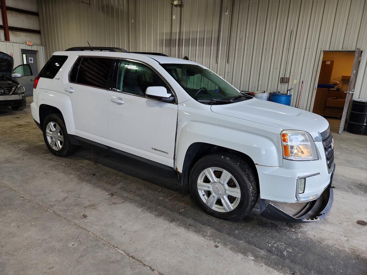2016 GMC Terrain Sle - Image 4