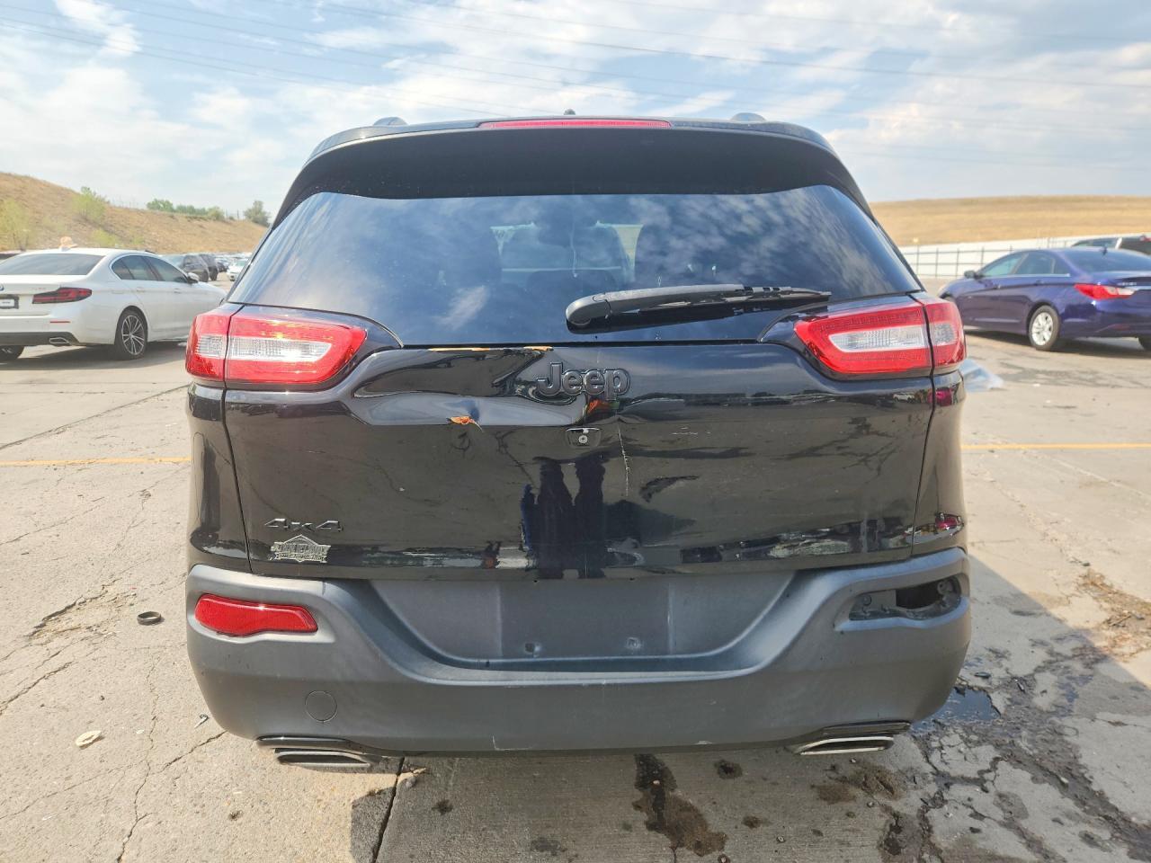 2018 Jeep Cherokee Latitude - Image 6
