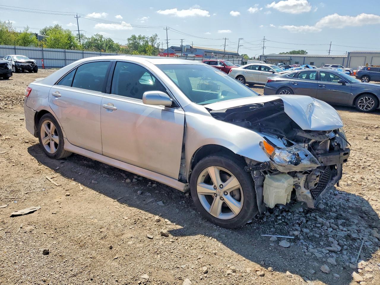 2011 Toyota Camry Se - Фото 4