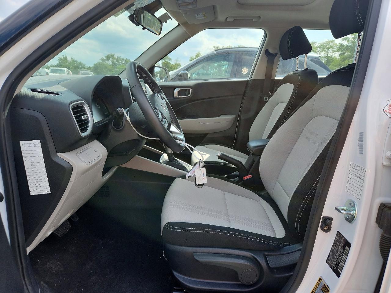 2025 Hyundai Venue Sel - Фото 7