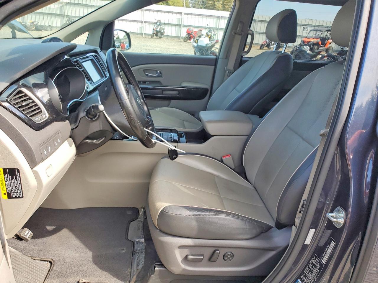 2015 Kia Sedona Sx - Фото 7