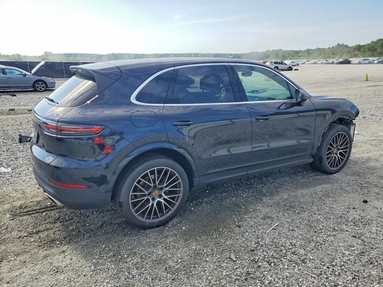 2021 Porsche Cayenne - Фото 3