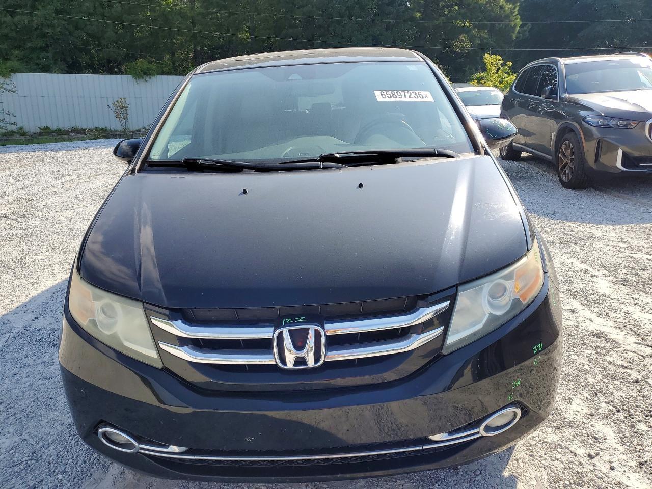 2014 Honda Odyssey Touring - Image 5