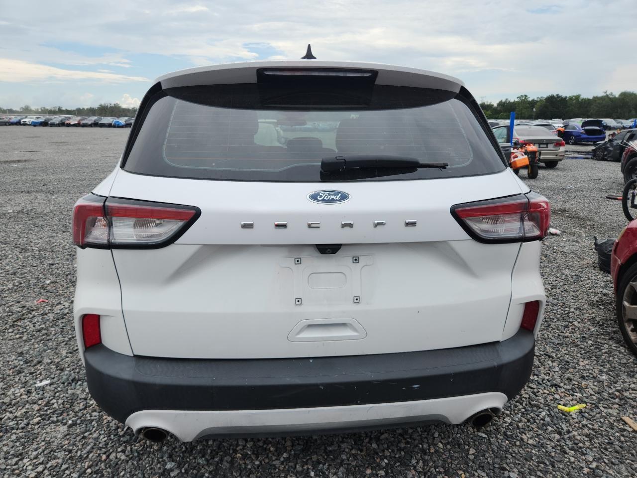 2020 Ford Escape S - Фото 6