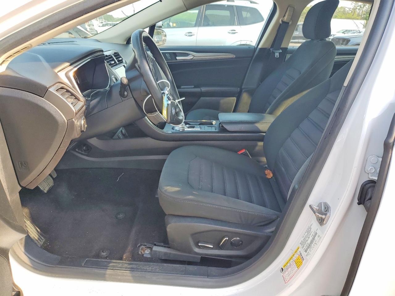 2017 Ford Fusion Se - Фото 7