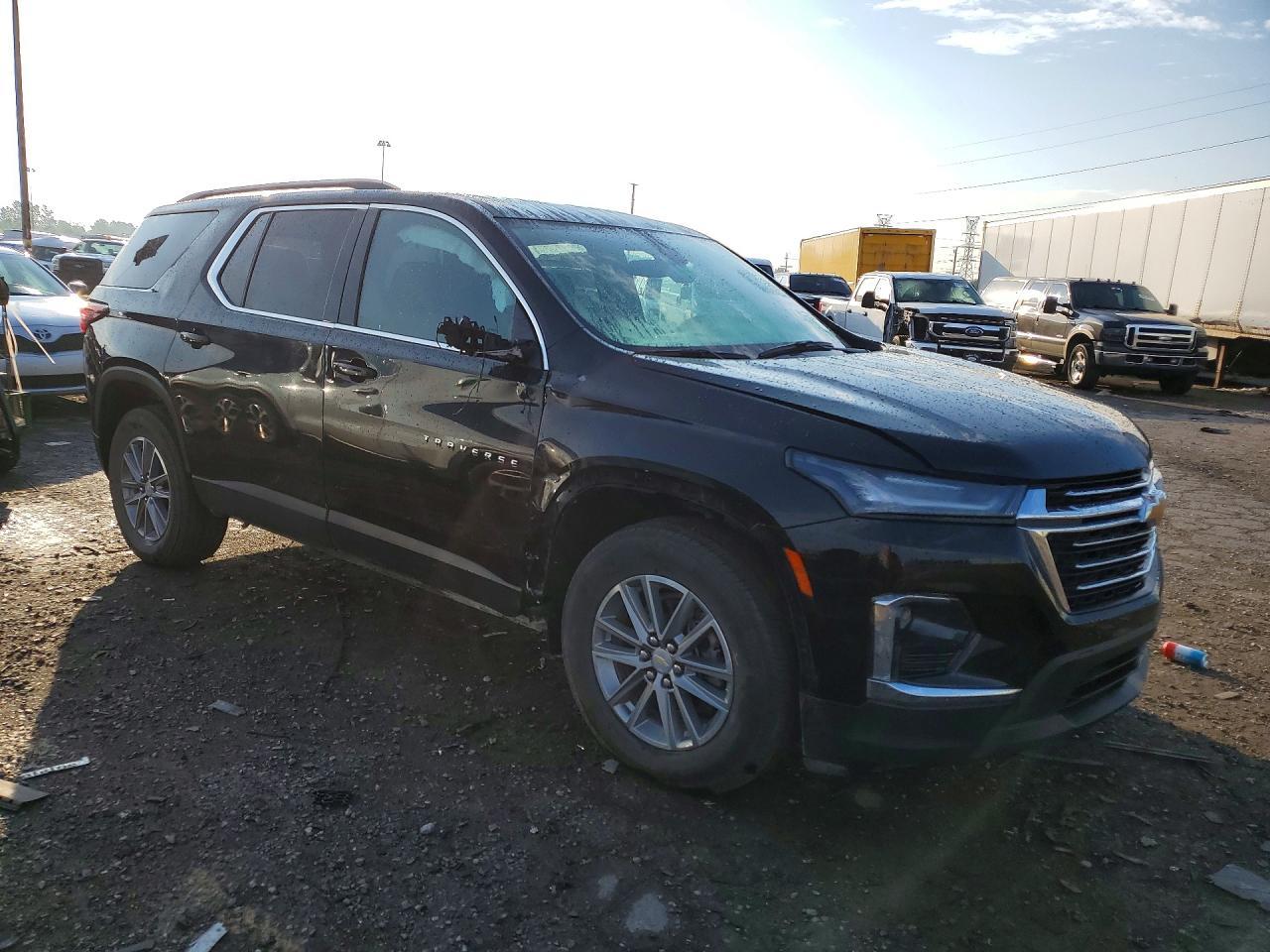 2023 Chevrolet Traverse Lt - Image 4