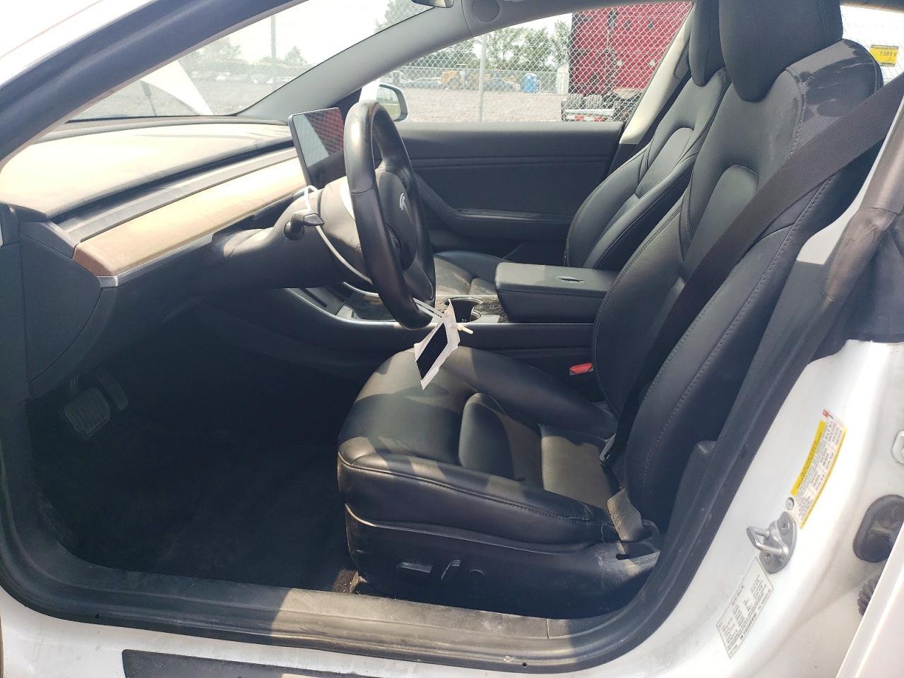 2019 Tesla Model 3 - Image 7