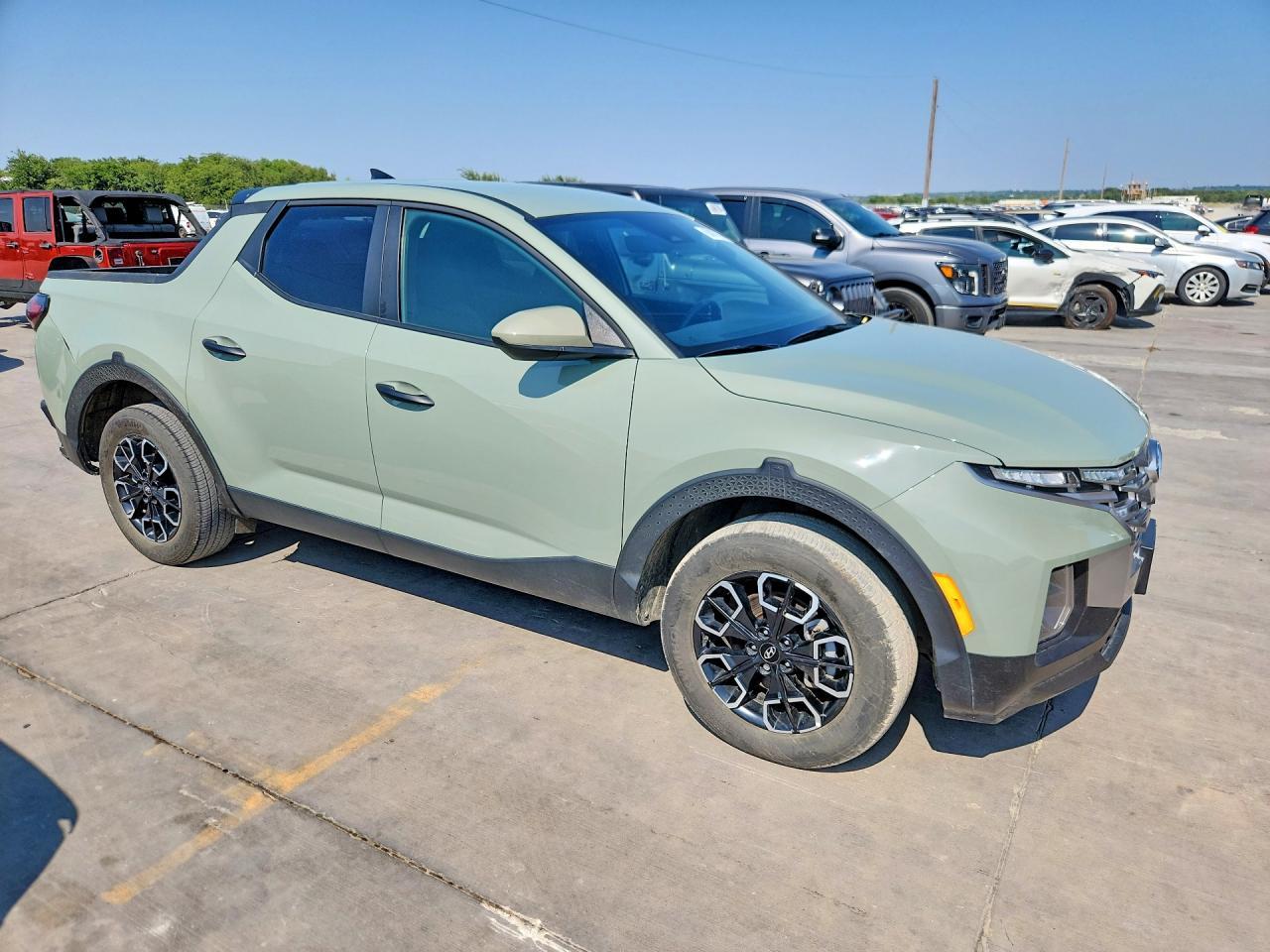 2024 Hyundai Santa Cruz Se - Image 4