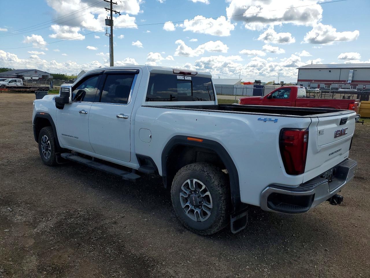 2024 GMC Sierra K2500 Slt - Image 2