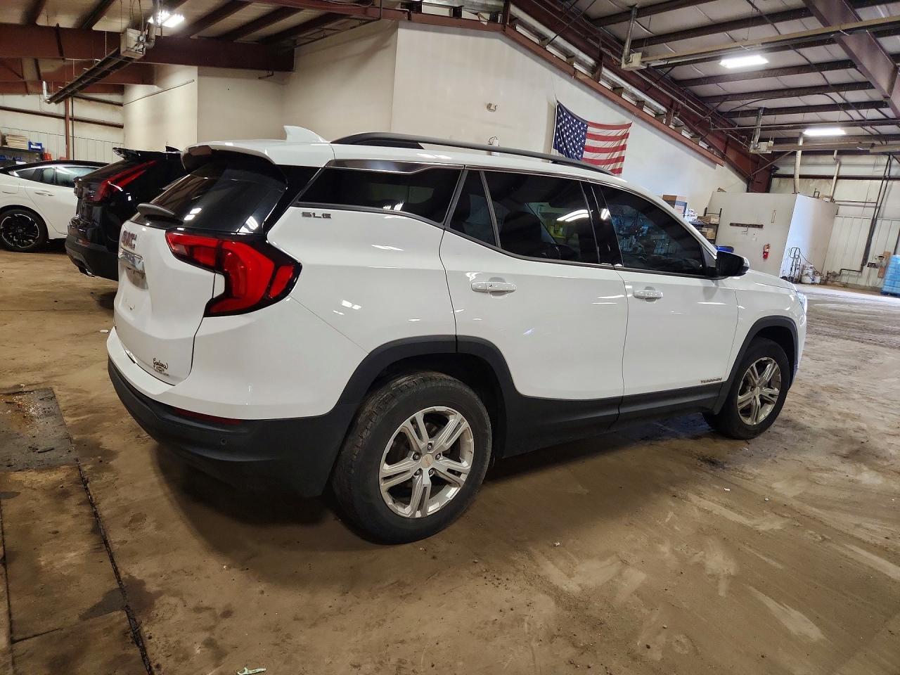 2020 GMC Terrain Sle - Фото 3