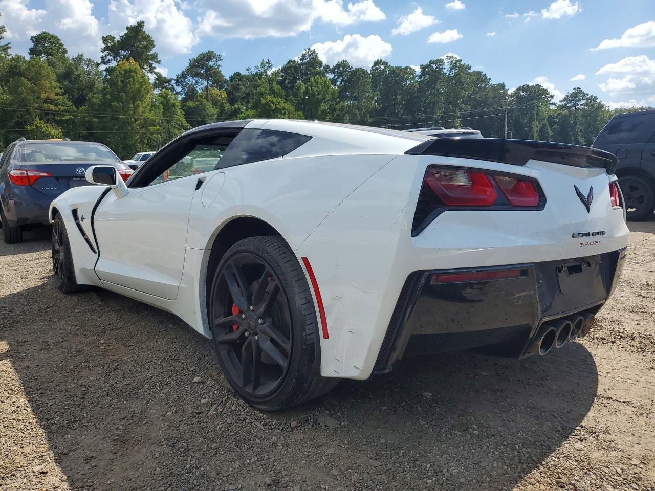 2019 Chevrolet Corvette Stingray 2Lt - Фото 2