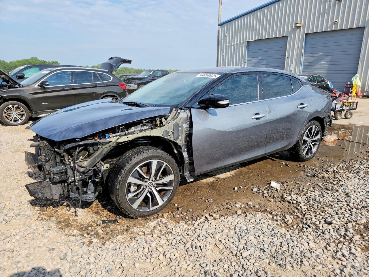 2020 Nissan Maxima Sv