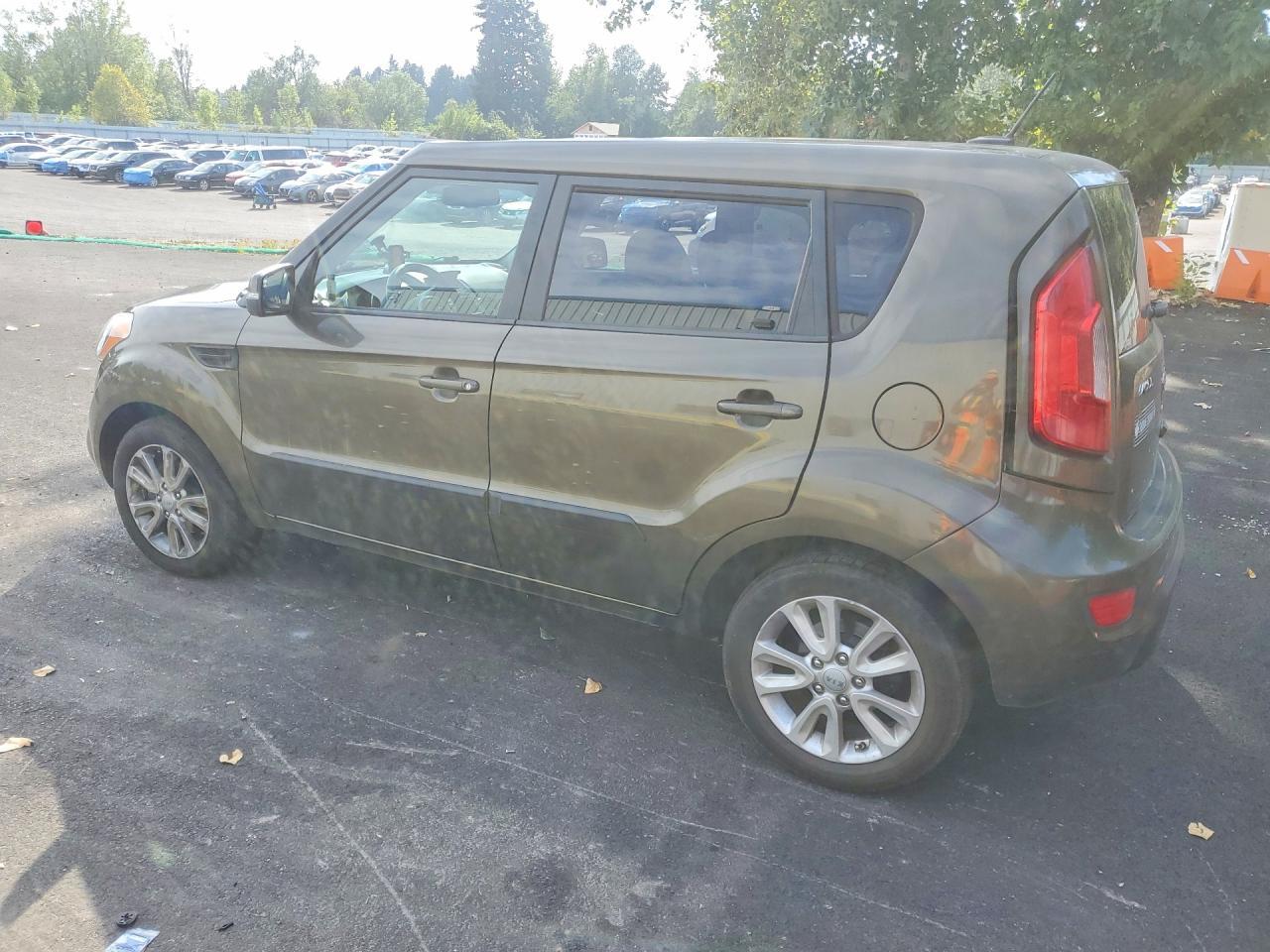 2012 Kia Soul + - Image 2