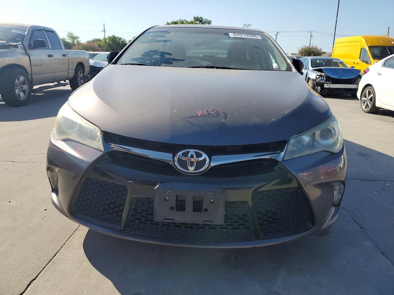 2015 Toyota Camry Se - Фото 5