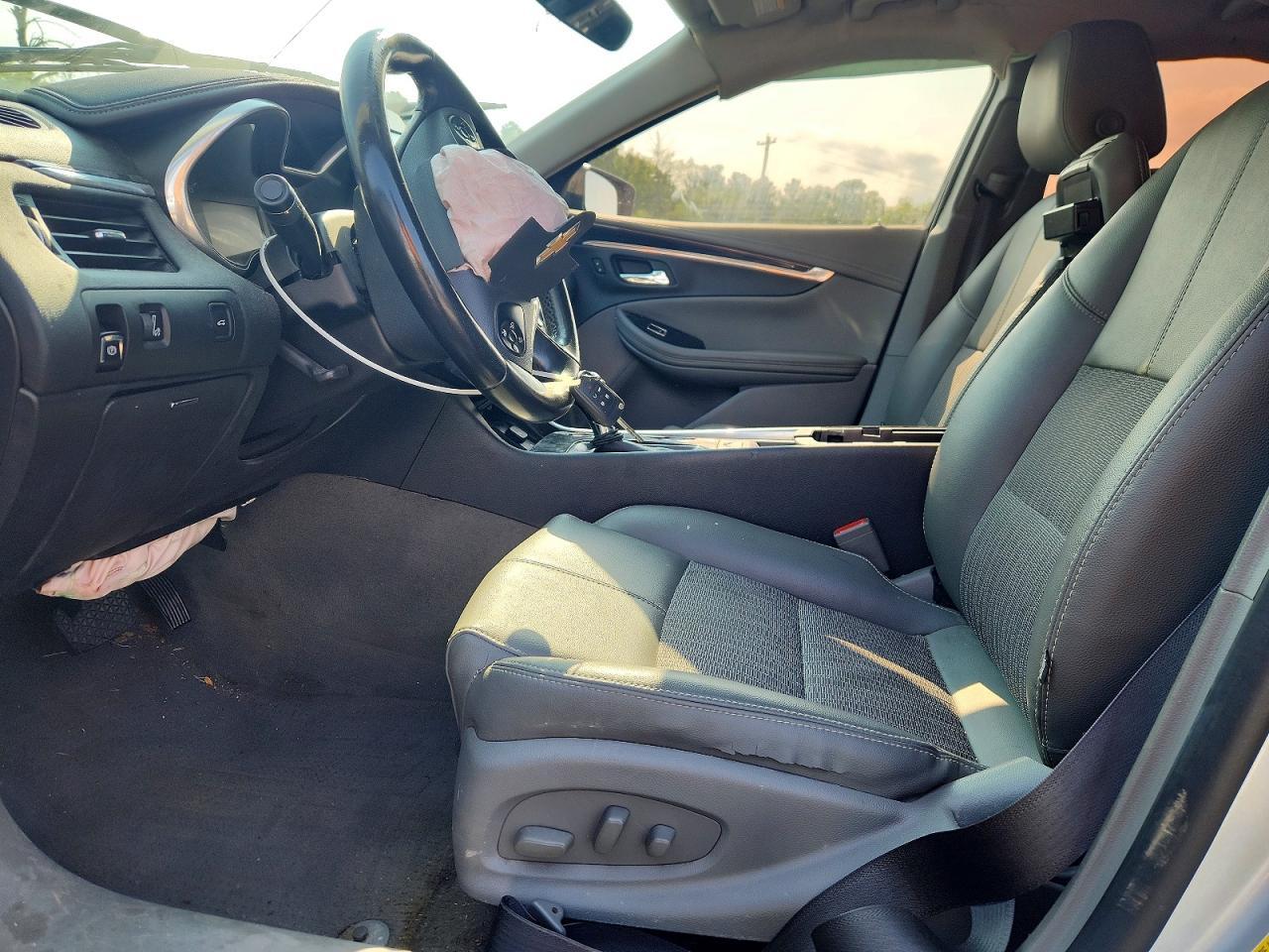 2019 Chevrolet Impala Lt - Image 7