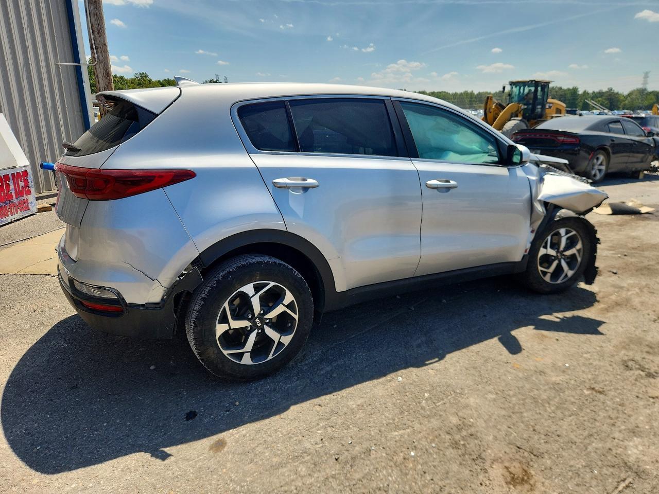 2020 Kia Sportage Lx - Фото 3