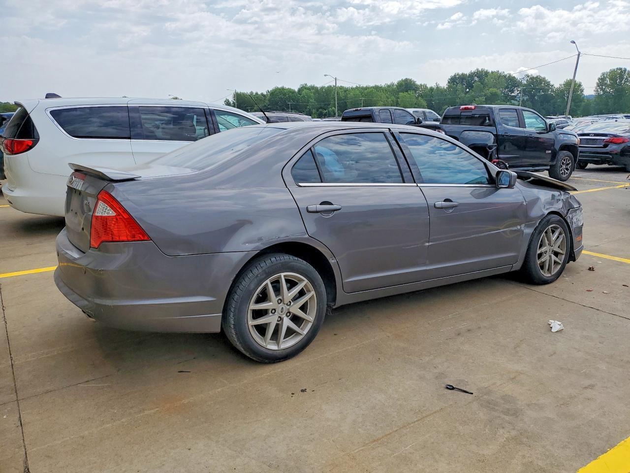 2012 Ford Fusion Sel - Image 3