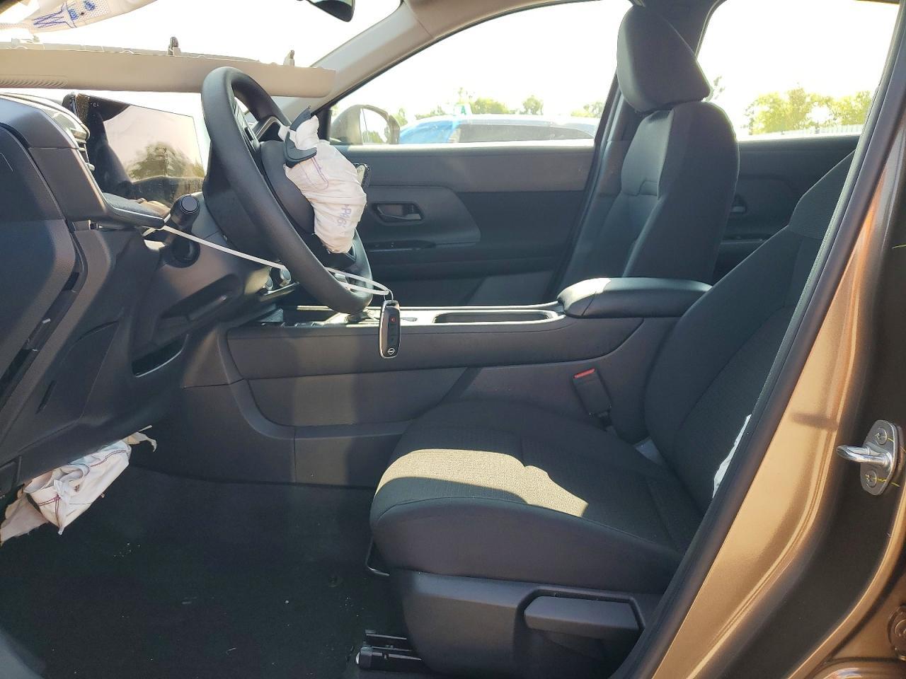 2026 Nissan Kicks S - Image 7