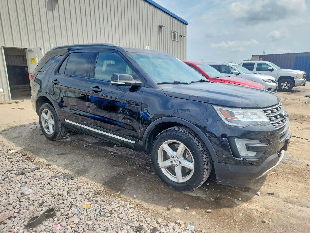 2016 Ford Explorer Xlt - Фото 4