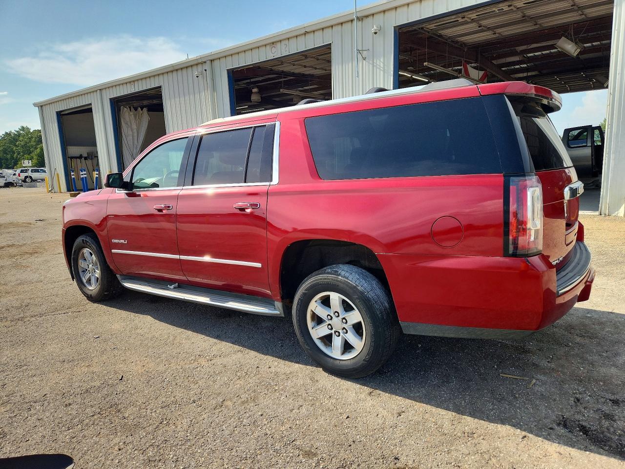 2015 GMC Yukon Xl Denali - Фото 2