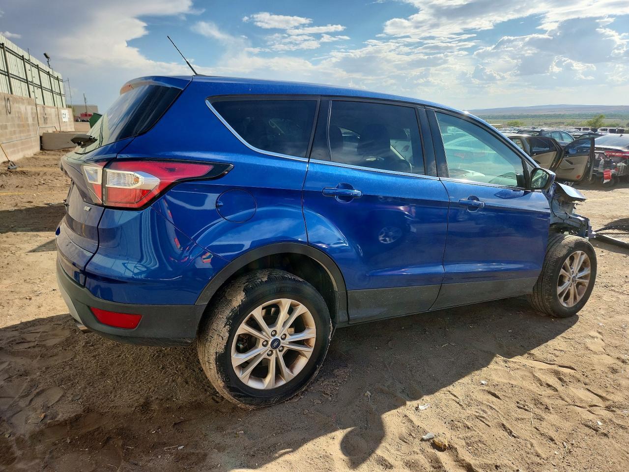 2017 Ford Escape Se - Фото 3